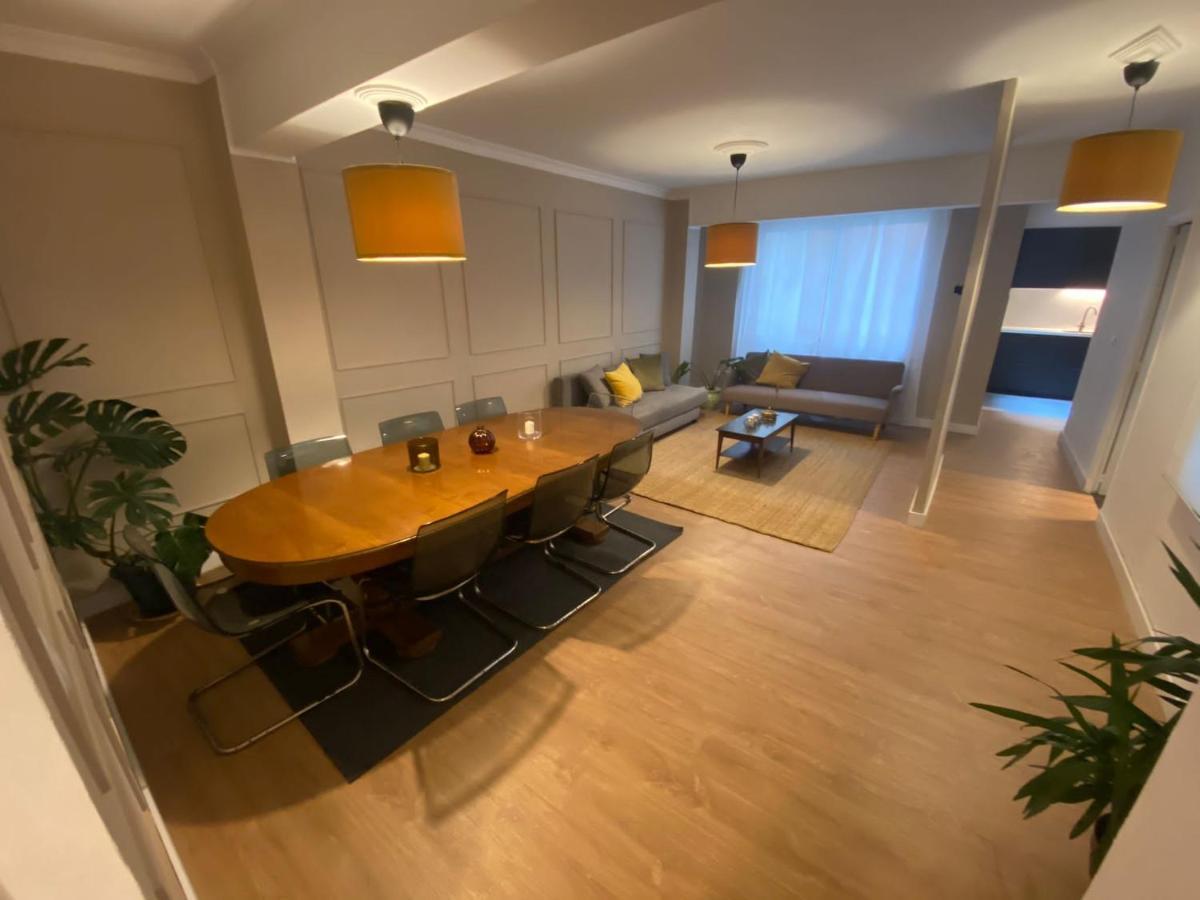 Luxury Apartment In Ferrol Center Exteriör bild