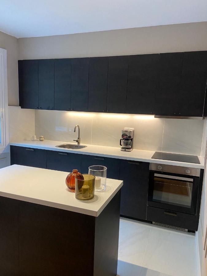 Luxury Apartment In Ferrol Center Exteriör bild